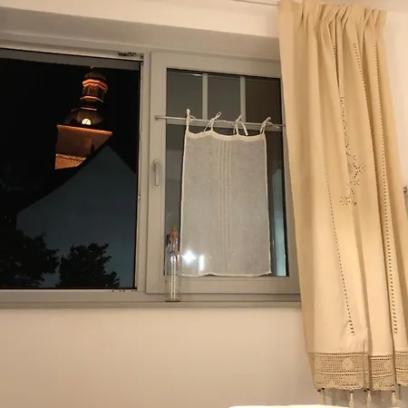 Unterm Schiefen Turm Appartement *