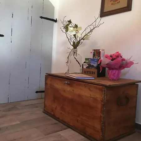 Unterm Schiefen Turm *