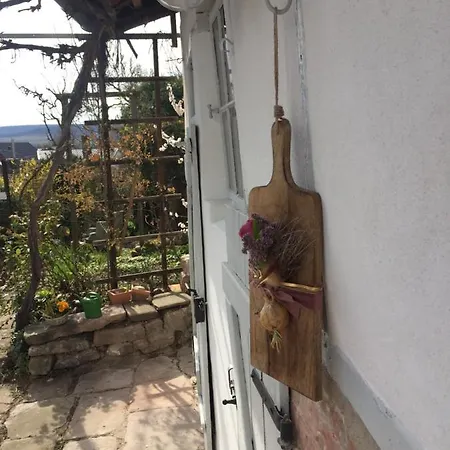 Unterm Schiefen Turm