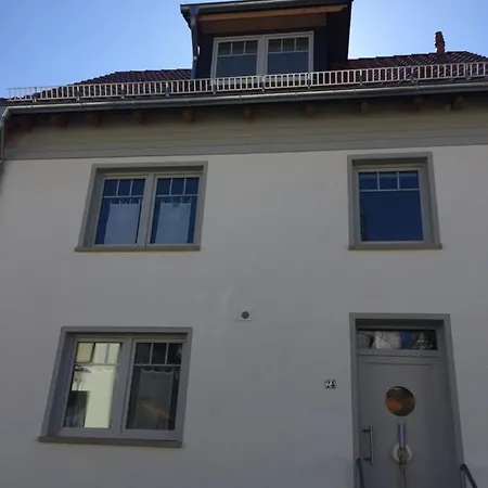 Unterm Schiefen Turm Apartment