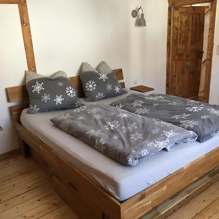 Apartment Unterm Schiefen Turm *