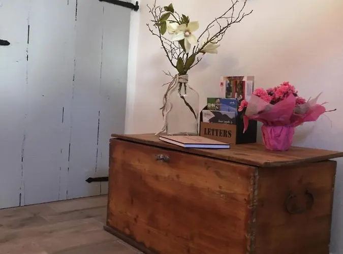 Unterm Schiefen Turm *