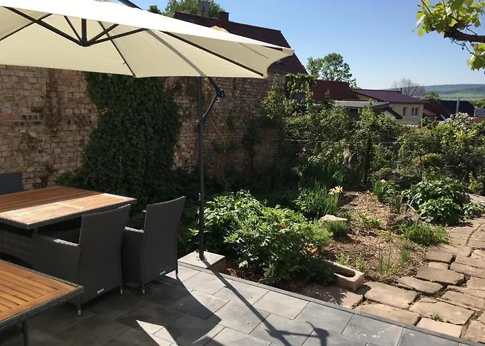 Unterm Schiefen Turm Apartman *